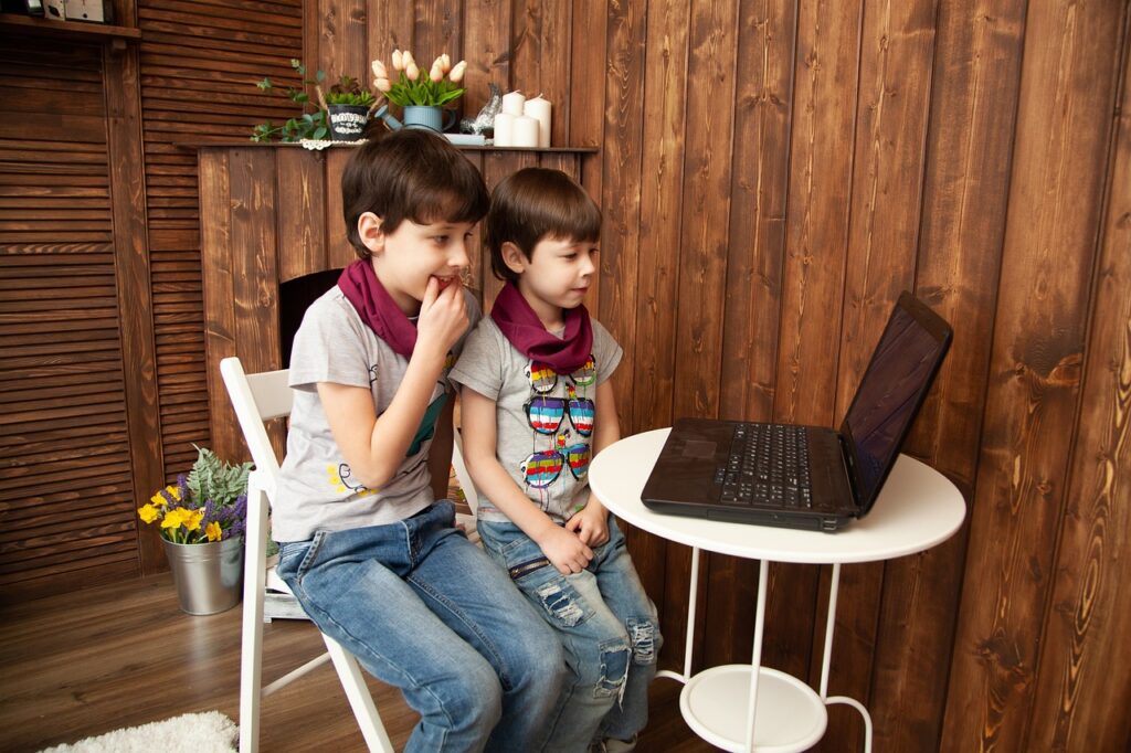 韓国ドラマのYouTube考察動画の作り方は？