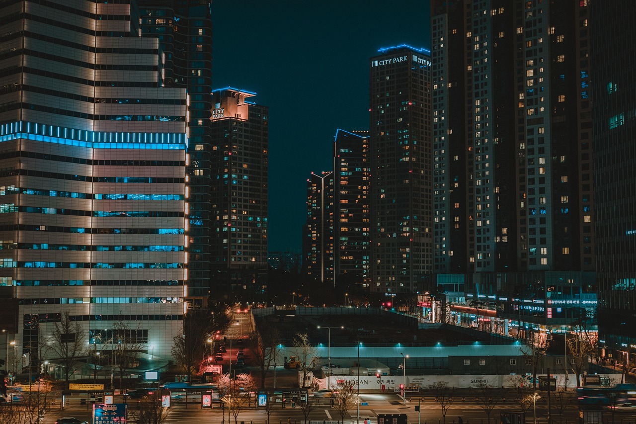 韓国ドラマの監督に対するインタビュー翻訳はどのように行われるのか？