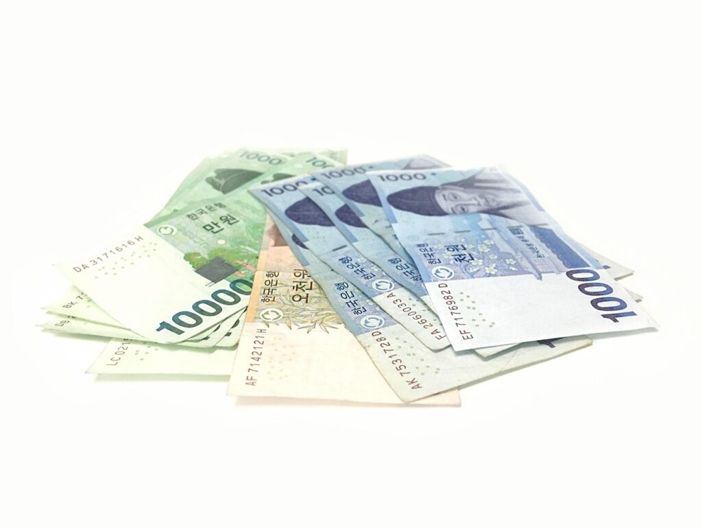 VODのプリペイドカードで支払い可能な韓国ドラマ見放題サービスは？