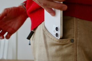 iPhoneで韓国ドラマの字幕が出ない場合の対処法は？